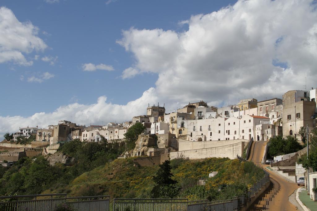 Casa Vacanze Civico 32 Montescaglioso Bagian luar foto